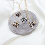 Κολιέ καρδιά miyuki leopard σε 4 χρώματα