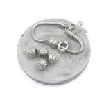 Charm χάντρα ατσάλι μονόγραμμα