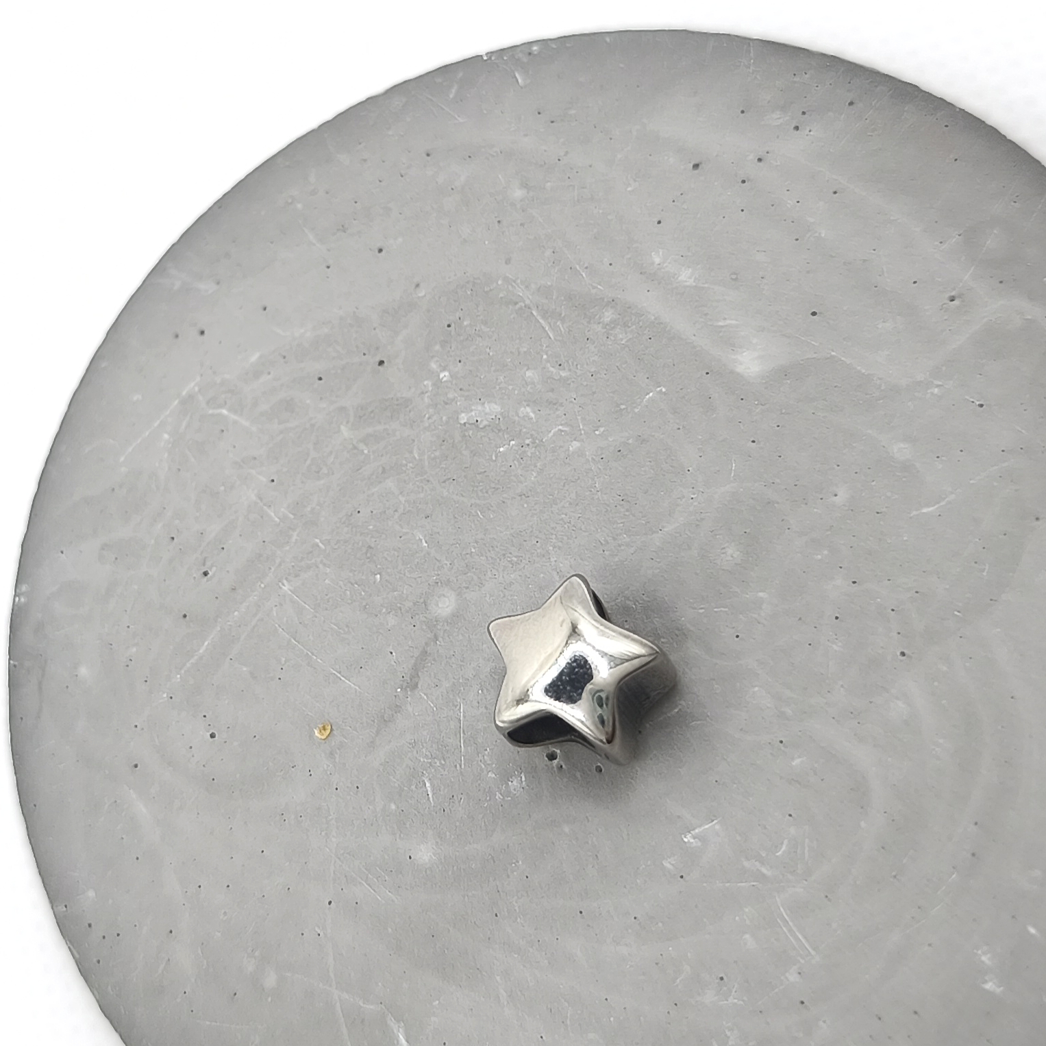 IMG_20250909_212445 Charm χάντρα ατσάλι αστέρι - Image 1