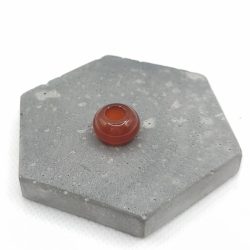 Charm χάντρα καρνεόλη