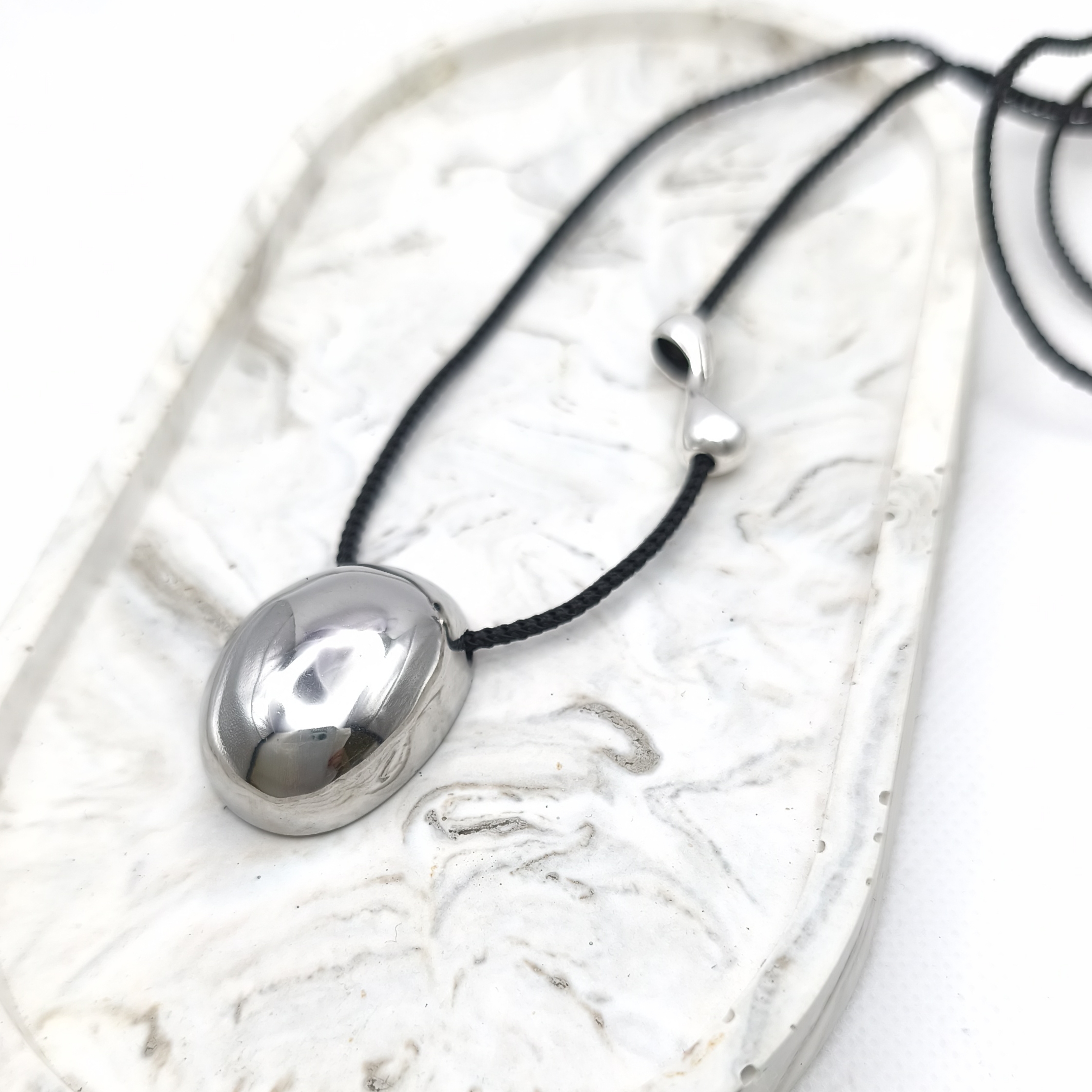 IMG_20251029_151151 Μακρύ κολιέ με bull ατσάλι - Image 1