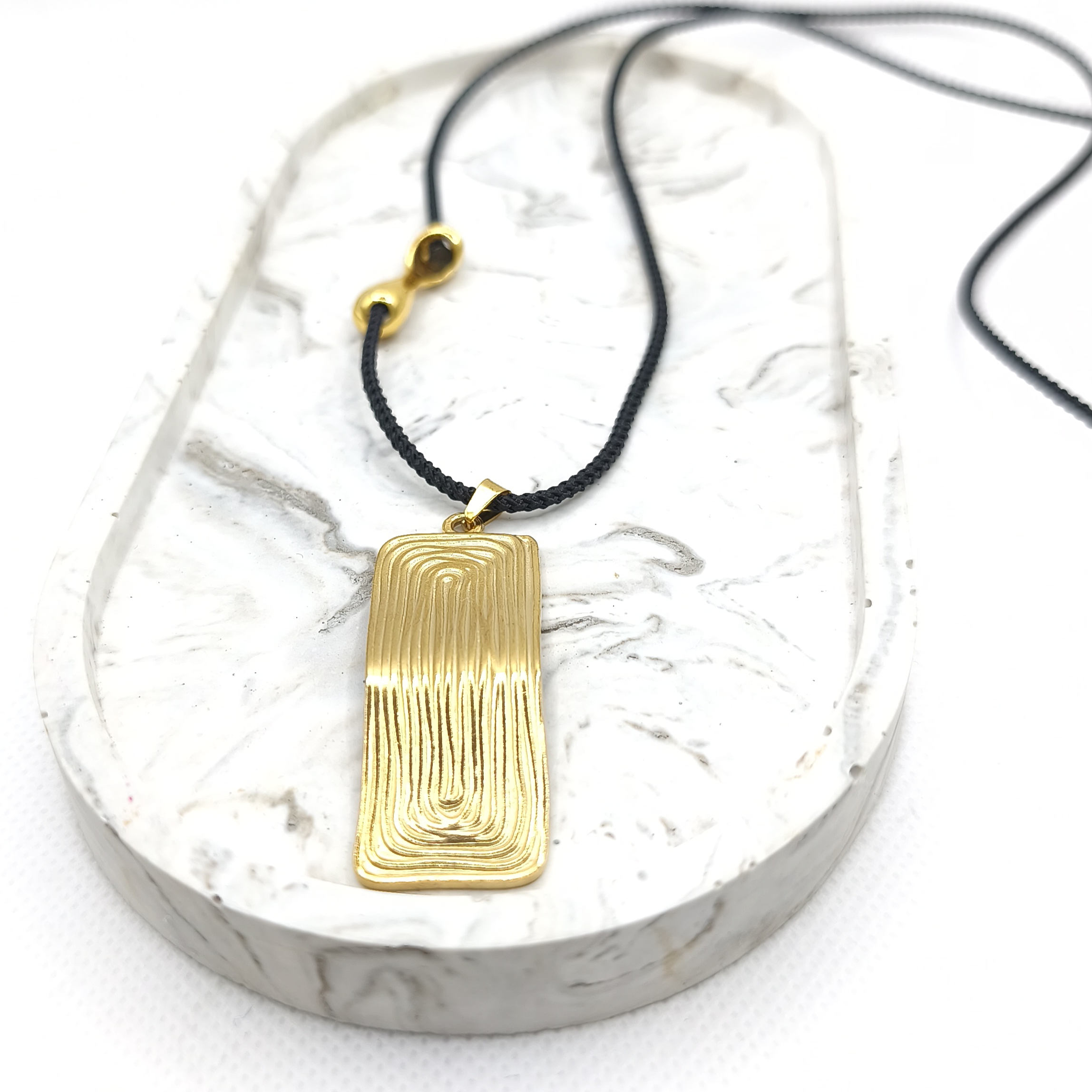 IMG_20251029_151252 Μακρύ κολιέ με παραλληλόγραμμο ατσάλι - Image 1