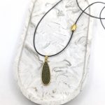 Μακρύ κολιέ σταγόνα floral