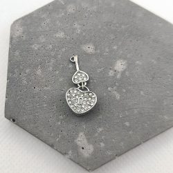 Charm χάντρα ατσάλι καρδιά με στρας και κρεμαστό κλειδί με στρας