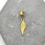Κρεμαστό charm ατσάλι φτερό σε χρυσό